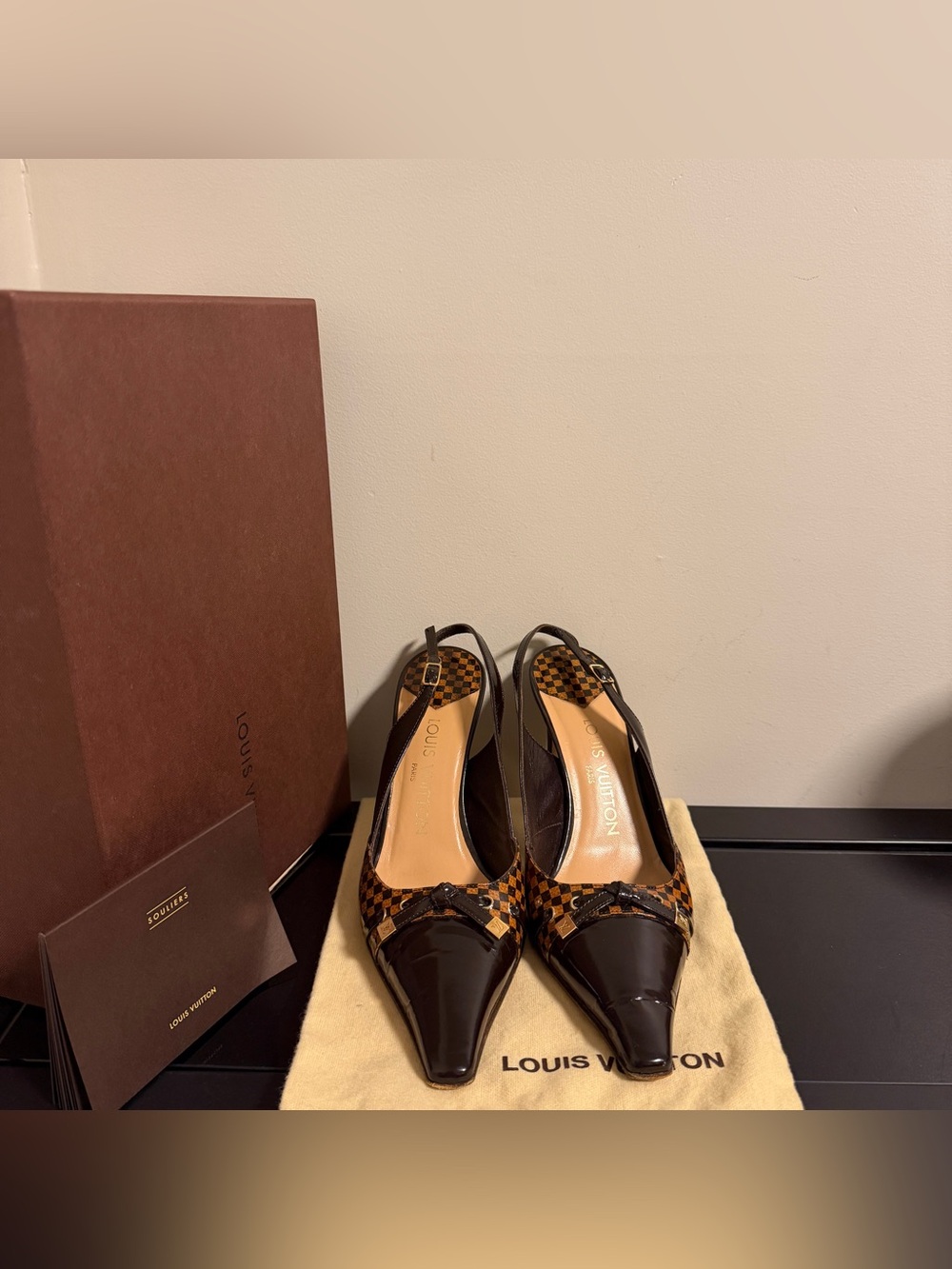 Louis Vuitton Brown Patent & Damier Bow Slingback Pumps authentic 37.5